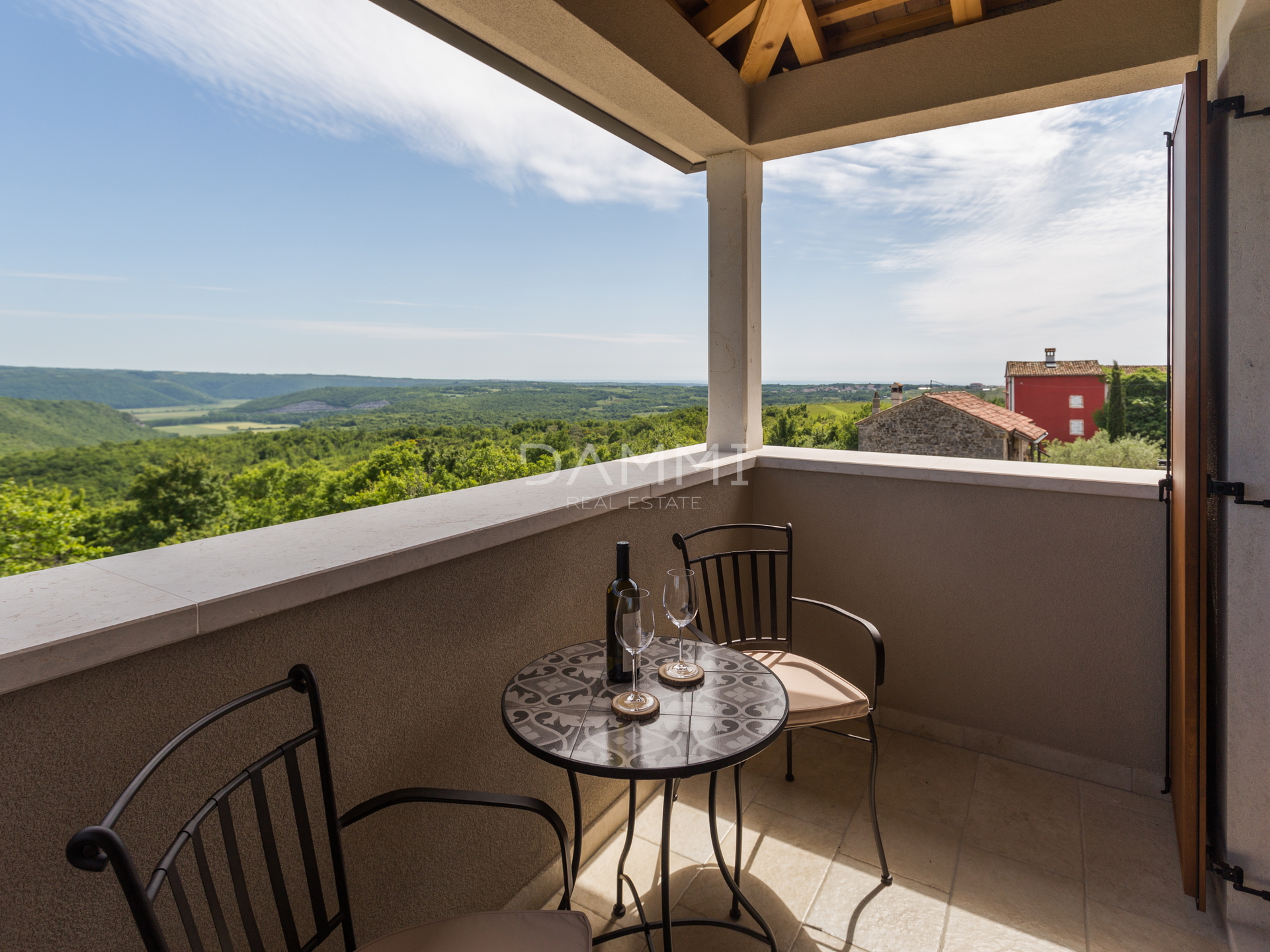 ISTRIEN, BUJE - Wunderschöne Villa mit Blick auf das Meer und die Natur